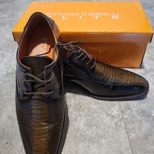 Alligator dress shoes